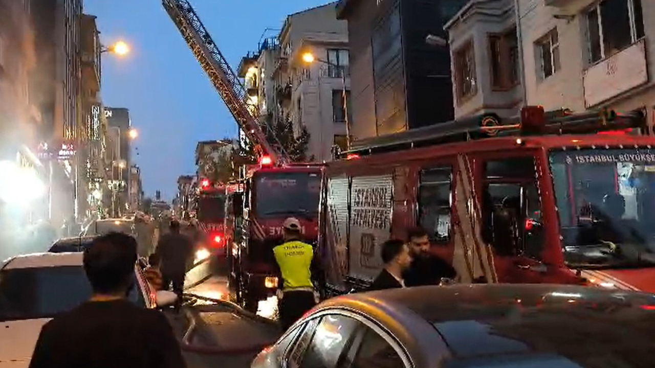 Fatih’te korkutan yangın