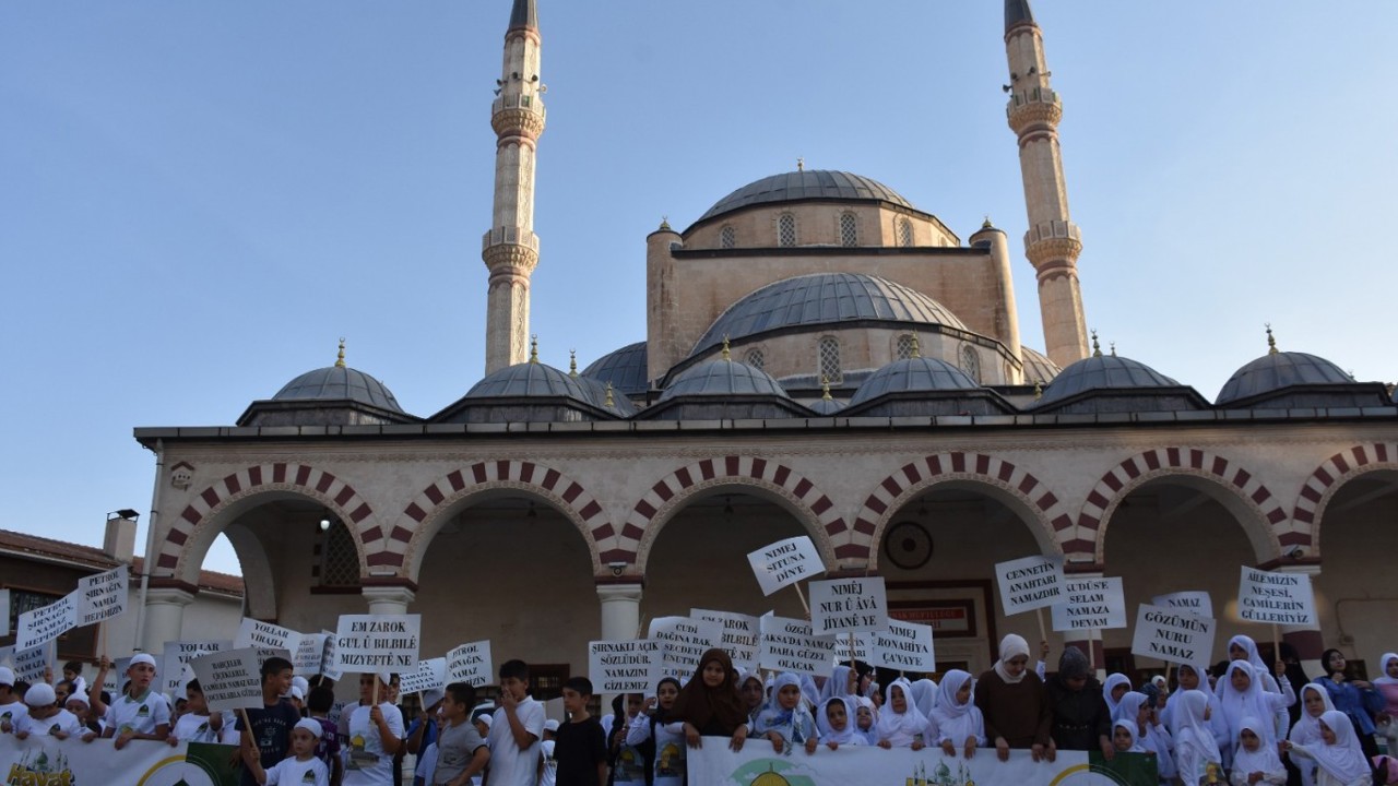 Şırnak’ta "Hayat Namazla Güzeldir" etkinliğinin finali yapıldı