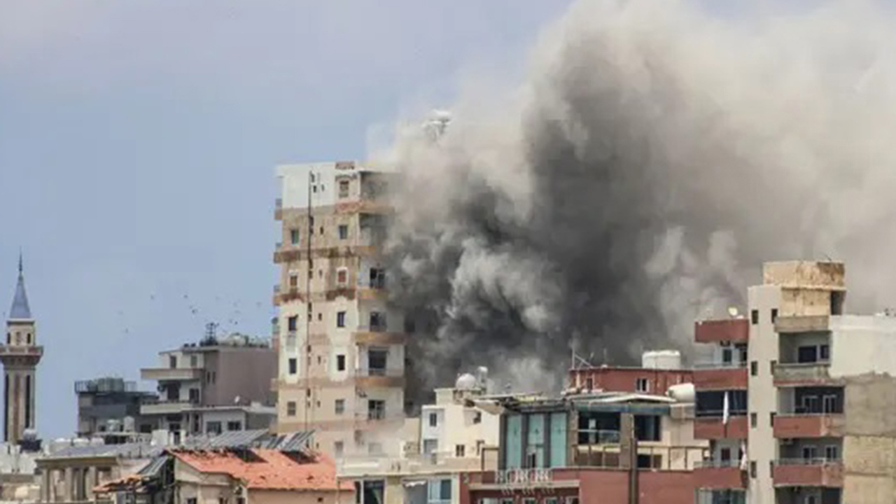 İşgal ordusu ateşkese rağmen Lübnan'ın güneyindeki hava saldırılarını sürdürüyor