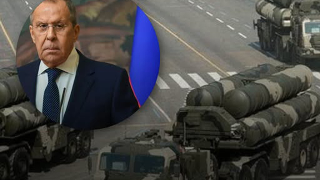 Lavrov: S-400 füze sistemleri "dost bir üçüncü ülkeye" gidebilir