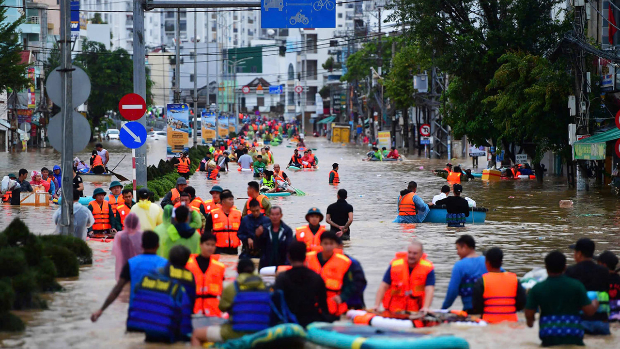 Tayland'da şiddetli yağışların yol açtığı sellerde 8 kişi öldü