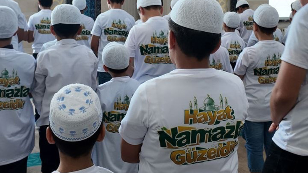 Elazığ’da çocuklar "Hayat Namazla Güzeldir" programında buluştu