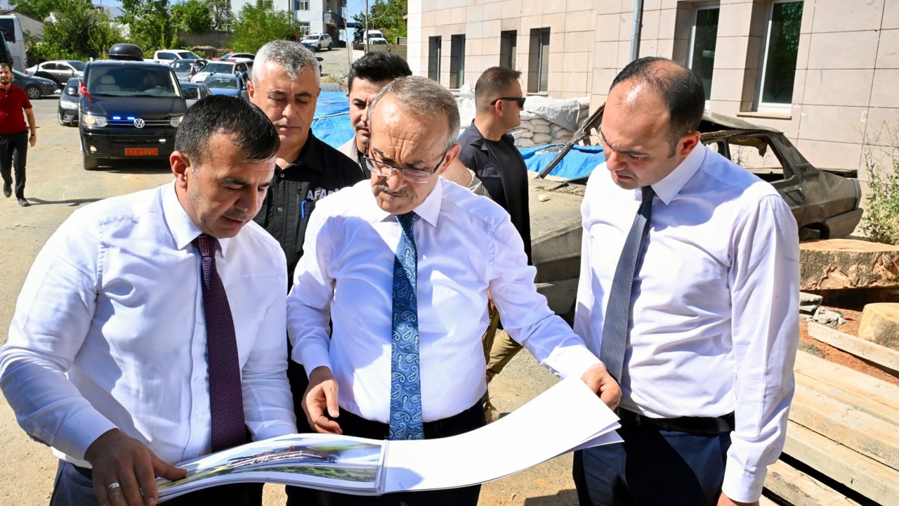 Vali Yavuz Pütürge’de Yatırımları Mercek Altına Aldı