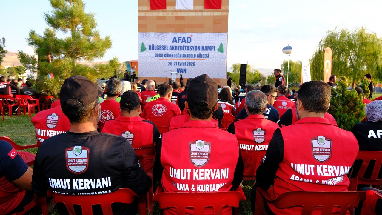 Şanlıurfa Umut Kervanı ekibi AFAD akreditasyon kampına katıldı