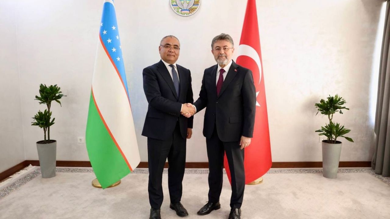Bakan Yumaklı, Özbek mevkidaşı Abdurakhmonov ile görüştü