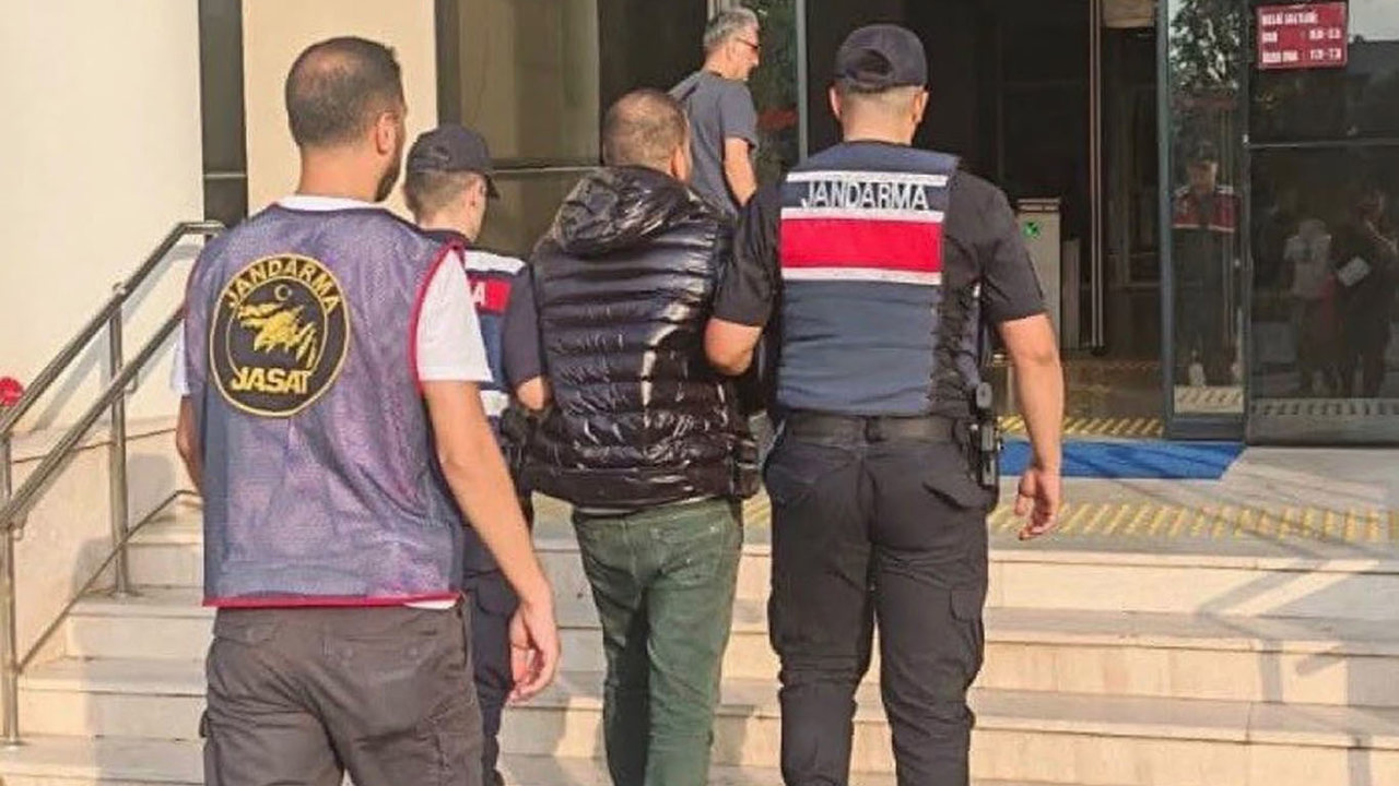 İzmir'de 60 ayrı suçtan aranan şahıs yakalandı