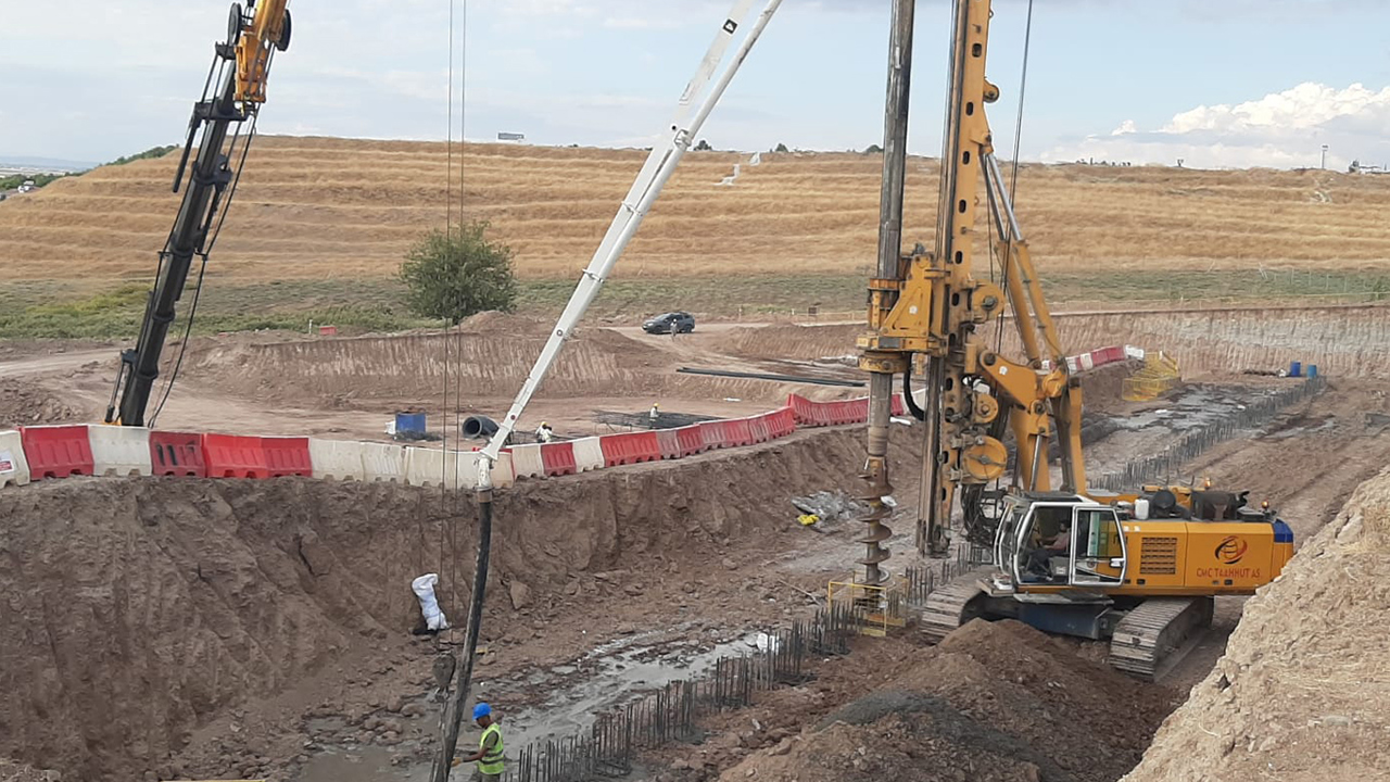 Dicle Üniversitesi’nin mega hastanesi projesinde zemin etüdü tamamlandı