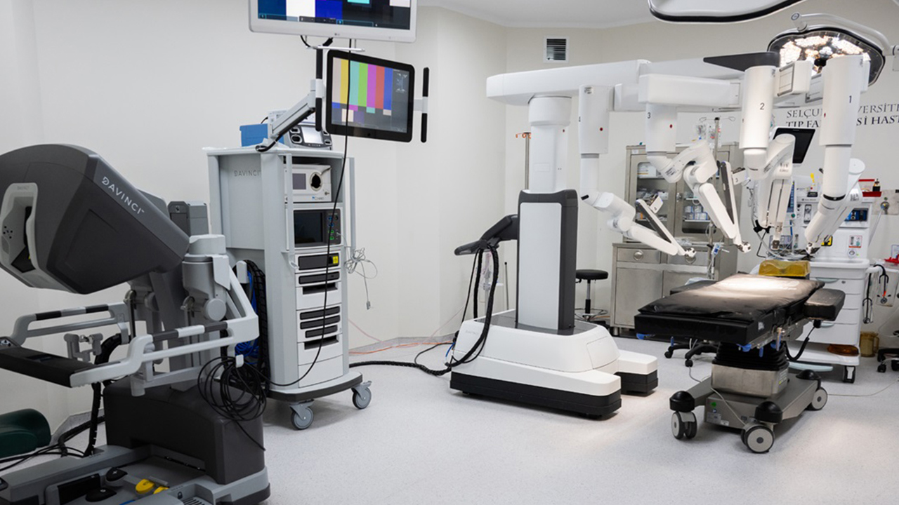 Selçuk Üniversitesinde robotik cerrahiyle ameliyatlarda yeni dönem