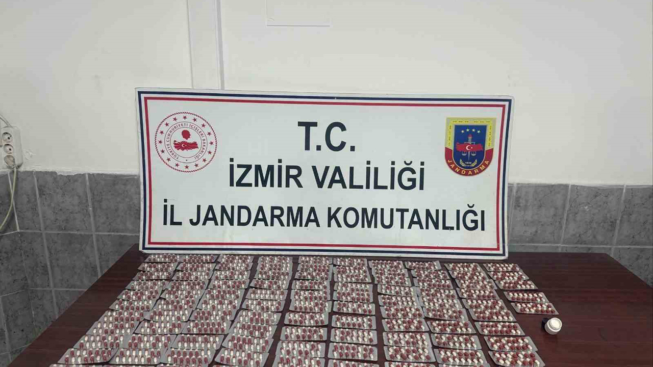 İzmir’de uyuşturucu operasyonu: 3 gözaltı