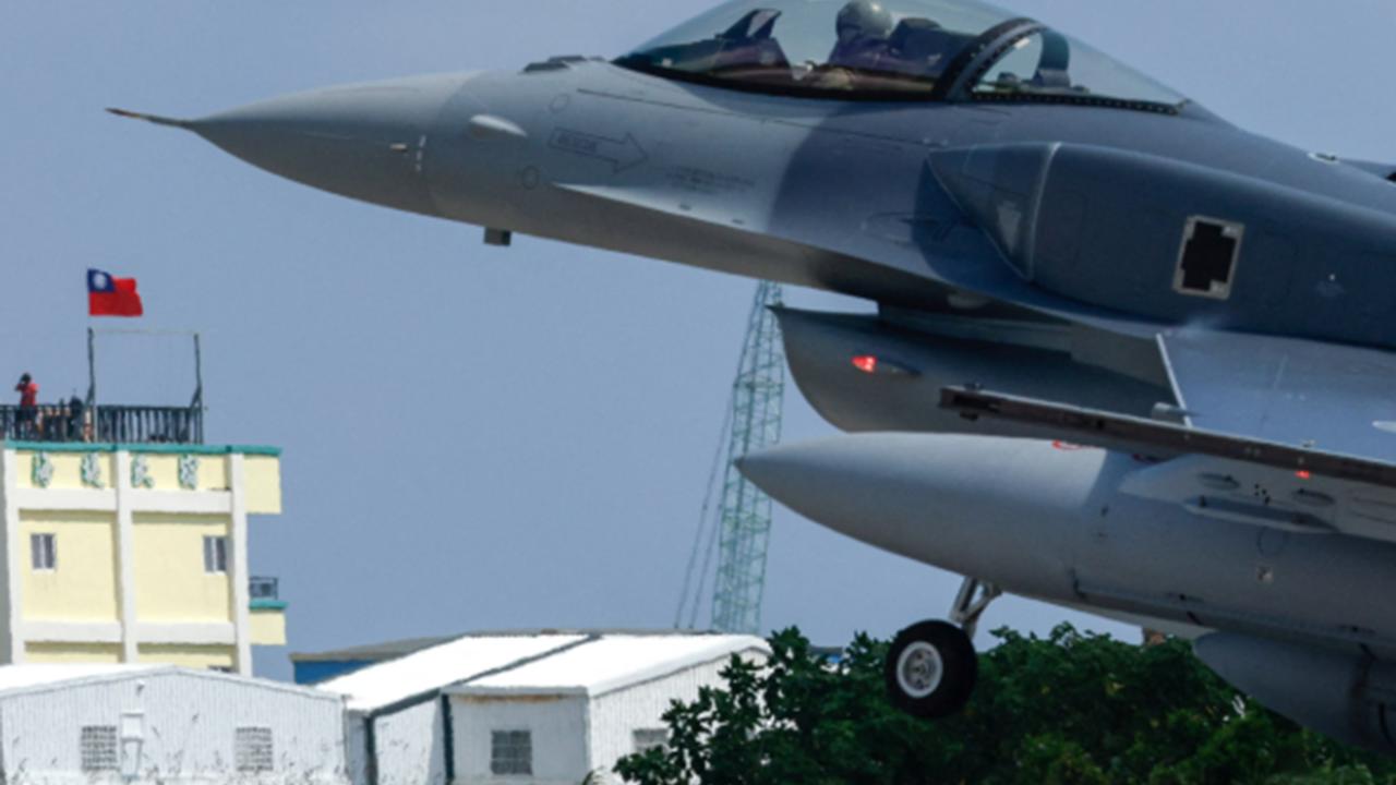 Tayvan’ın ABD'den satın aldığı ilk F-16V’ler ulaştı
