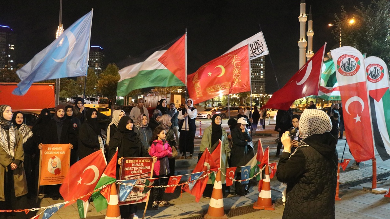 Filistin direnişine direnişle destek: 341 gündür eylemlerini sürdürüyorlar