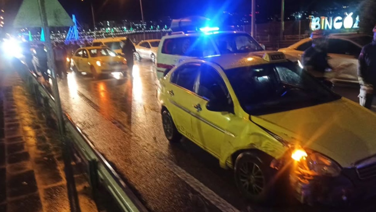 Çapakçur Viyadüğü’nde trafik kazası: 5 Yaralı