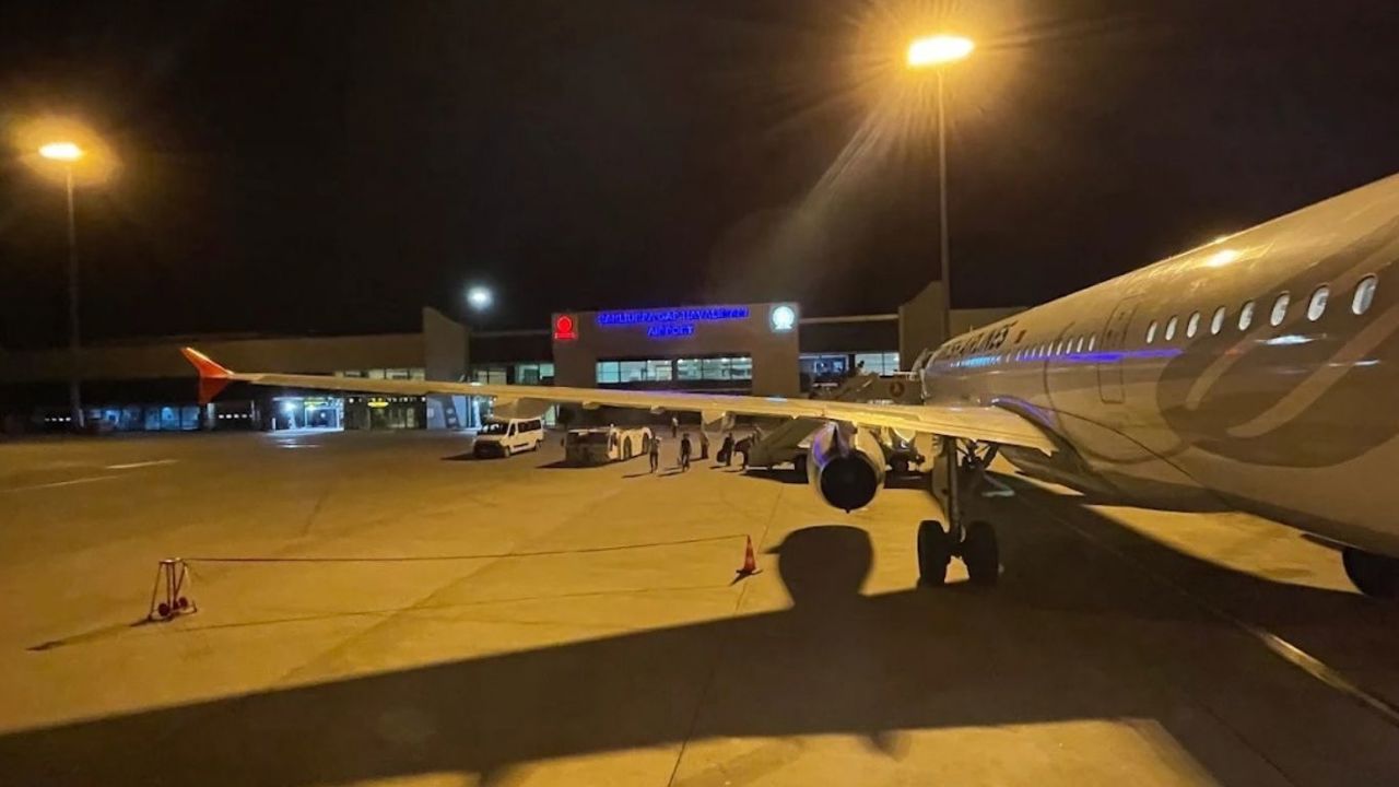 Şanlıurfa GAP Havalimanı hava trafiğine yeniden açıldı