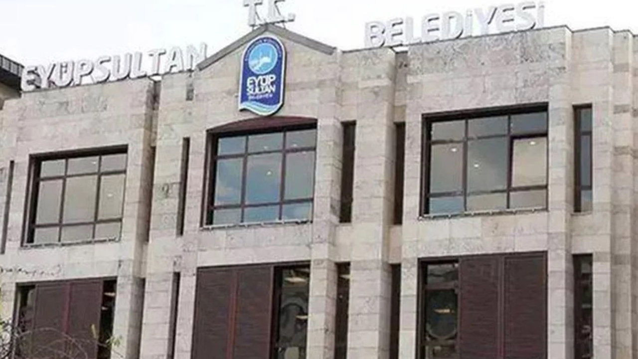 CHP'li Eyüpsultan Belediyesi soruşturmasında 13 tutuklama