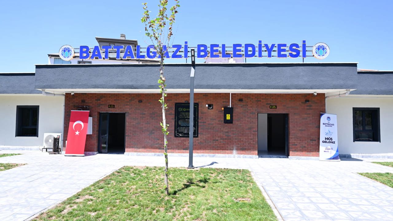 Başkan Taşkın Selçuklu Mahallesi Taziye Evi’nde Vatandaşlarla Buluştu
