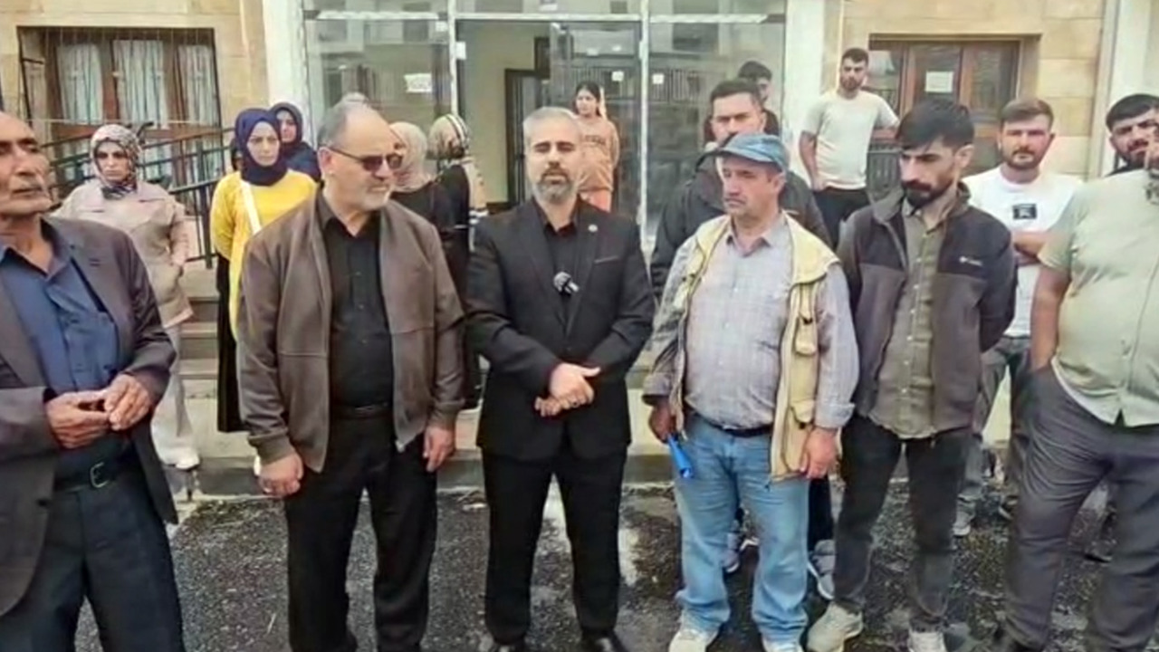 HÜDA PAR'dan Kovancılar TOKİ'deki sorunlara çözüm çağrısı