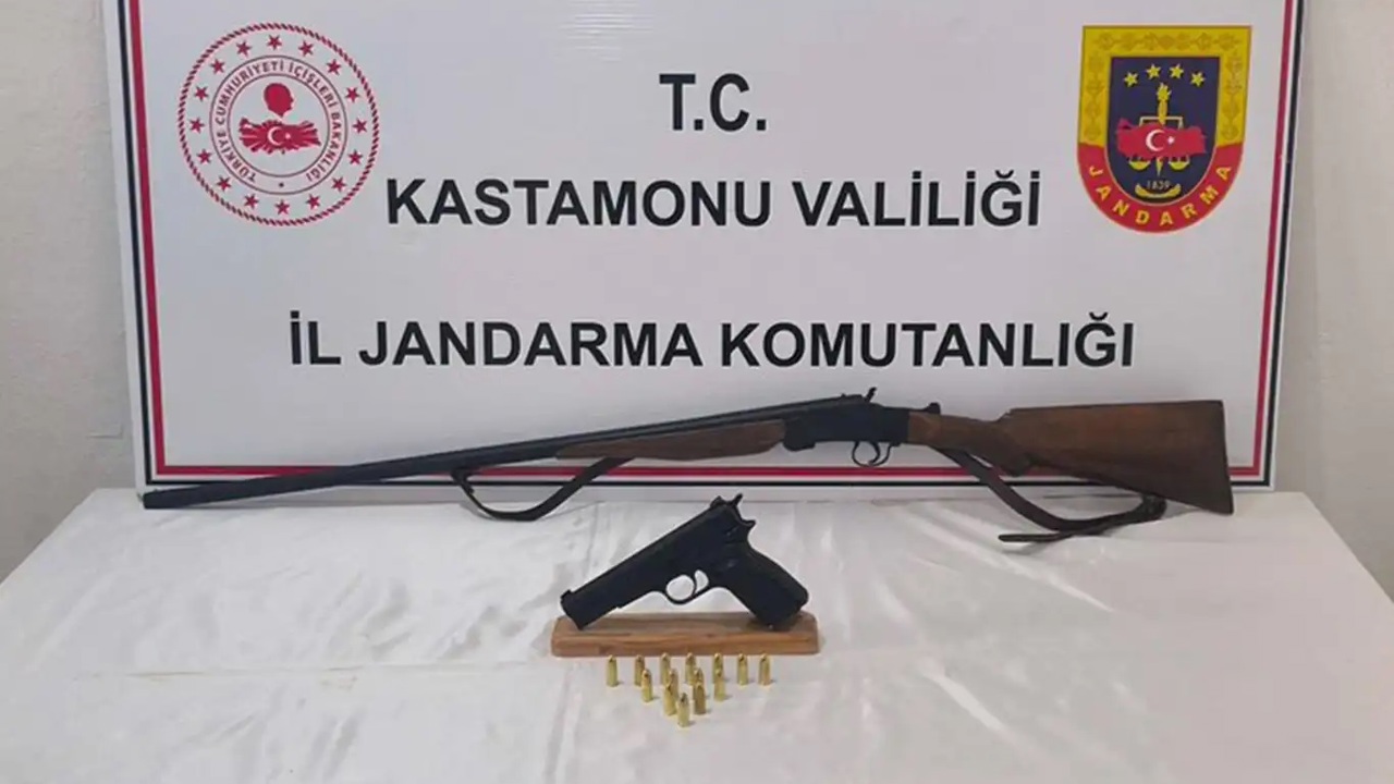 Kastamonu'da bir şüphelinin evinden silah ve mühimmat çıktı