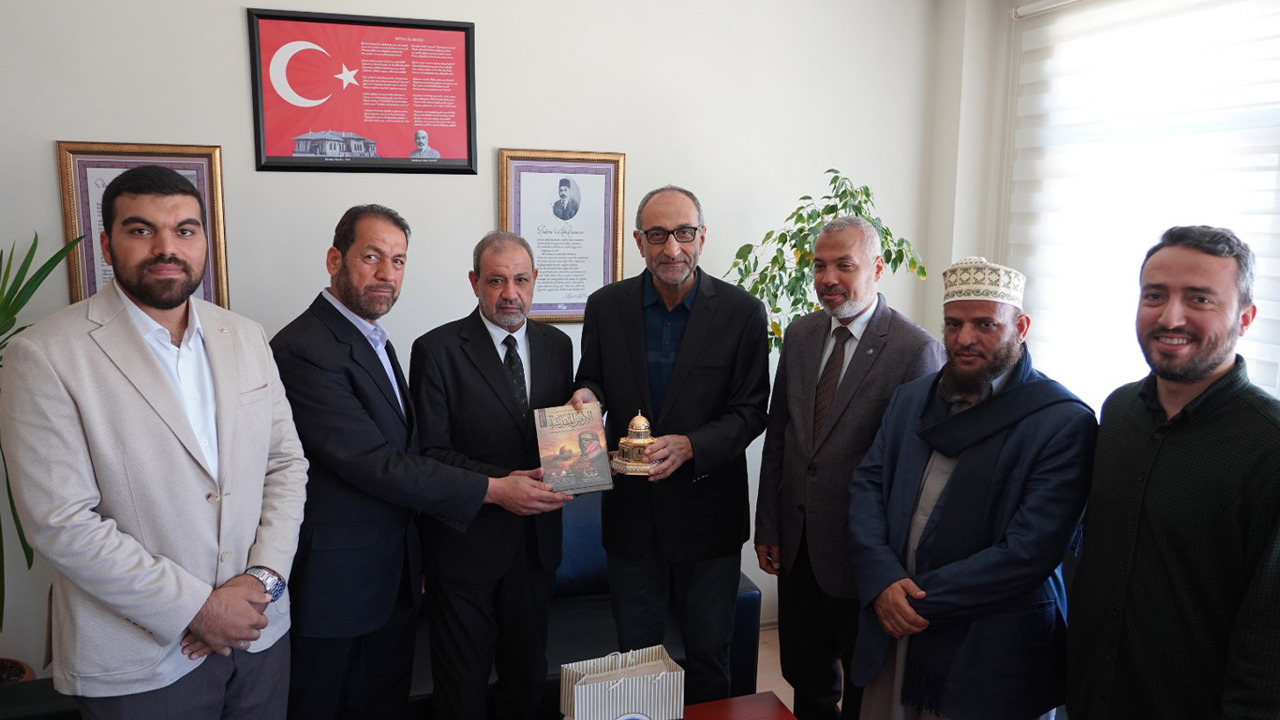 Filistin Alimler Birliği'nden Çanakkale Üniversitesi İlahiyat Fakültesine ziyaret