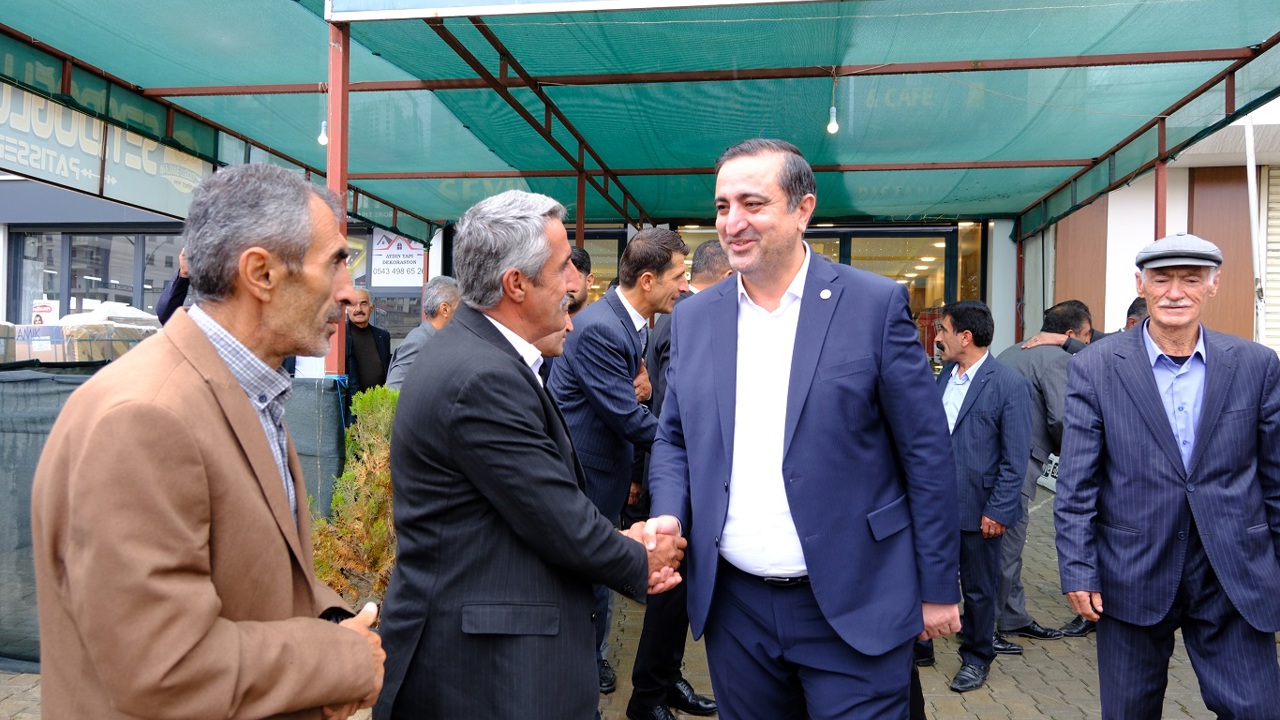 HÜDA PAR Milletvekili Ramanlı Yüksekova’da vatandaşların sorun ve taleplerini dinledi