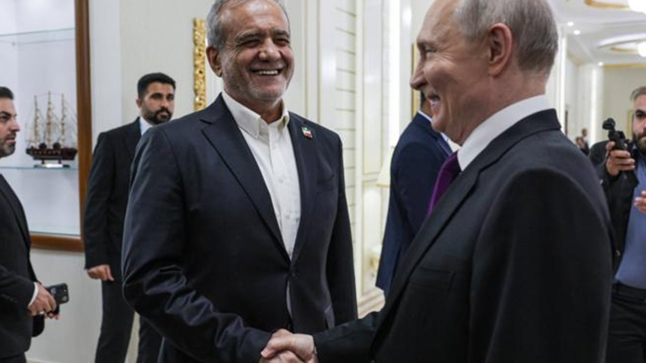 Pezeşkiyan ile Putin bir araya geldi