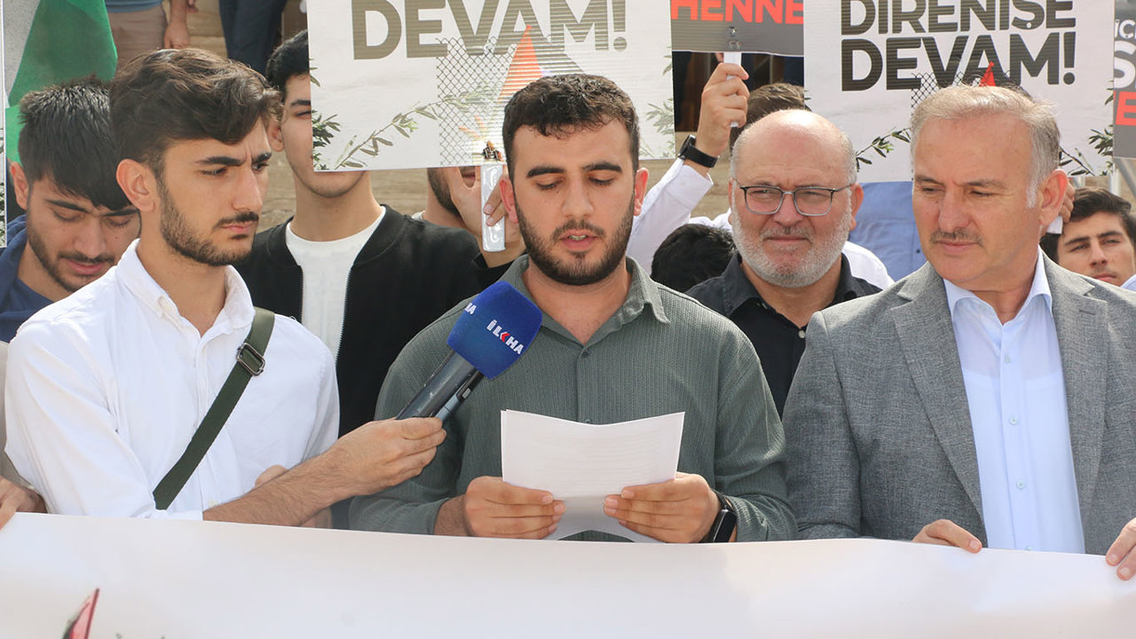 Harran Üniversitesinde Aksa Tufanı'nın yıl dönümü dolayısıyla basın açıklaması düzenlendi