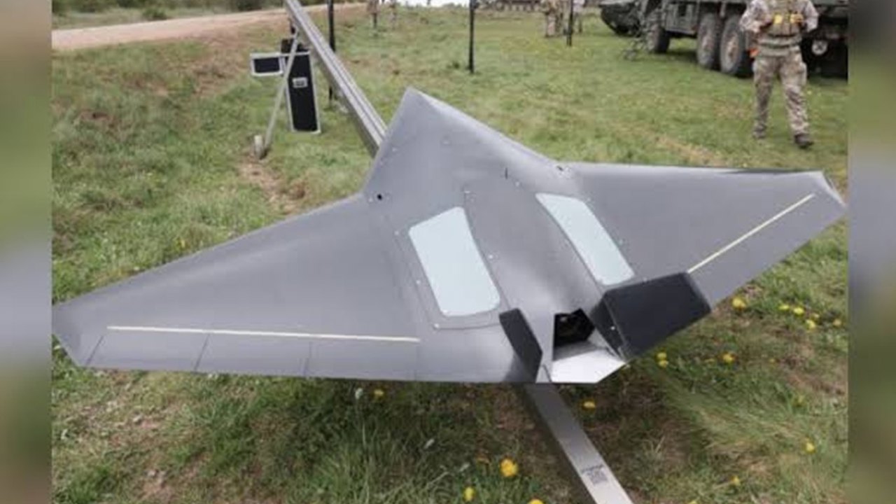 İngiltere, Estonya'da kamikaze İHA'lar konuşlandırdı