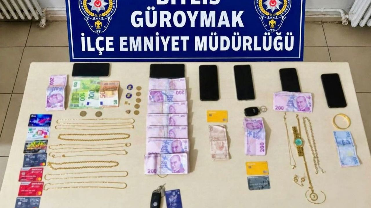 Altın kaplama zincirleri gerçek altın diye satan 6 şüpheli yakalandı