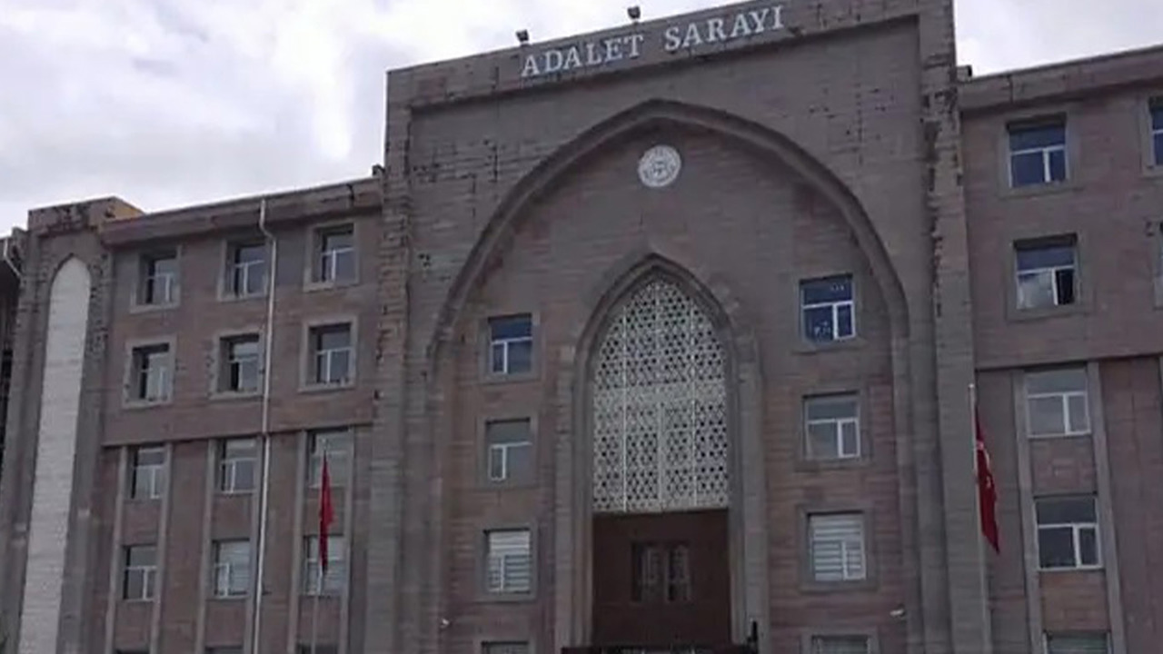 Konya’da haciz işlemi sırasında icra personeli ve avukatlara saldırı