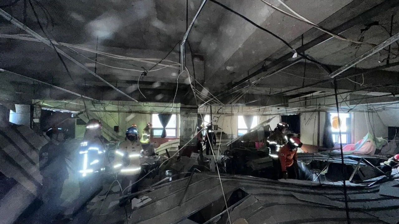 Güney Kore'de bir süpermarketin tavanı çöktü: 38 yaralı
