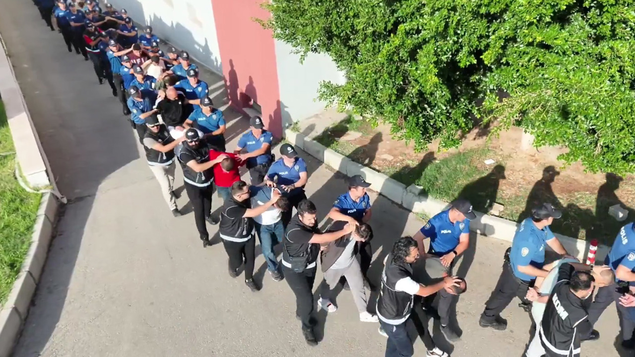 Adana merkezli 11 ilde organize suç operasyonu: 73 şüpheli tutuklandı