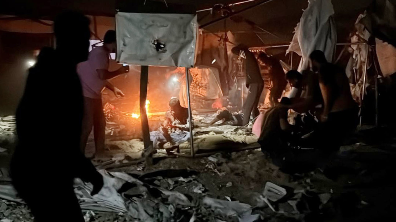 Gazze'de aralarında bir çocuğun da bulunduğu 5 Filistinli daha şehit edildi