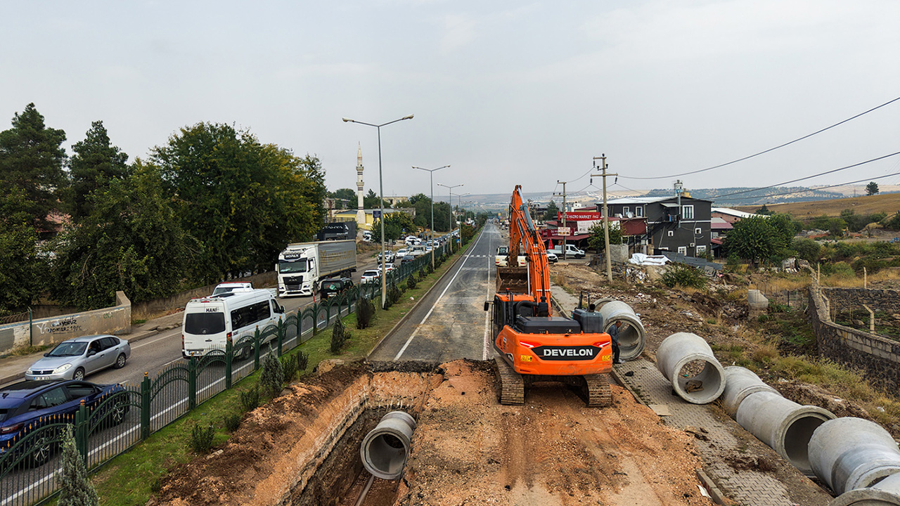 Diyarbakır’da yol çalışması çileye dönüştü