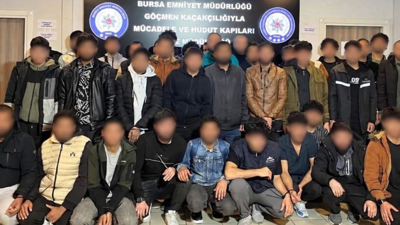 Bursa’da göçmen kaçakçılığı operasyonu: 11 organizatör gözaltında