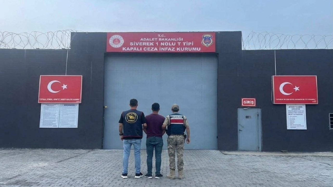Şanlıurfa'da 6 yıl 2 ay hapis cezası bulunan hükümlü yakalandı