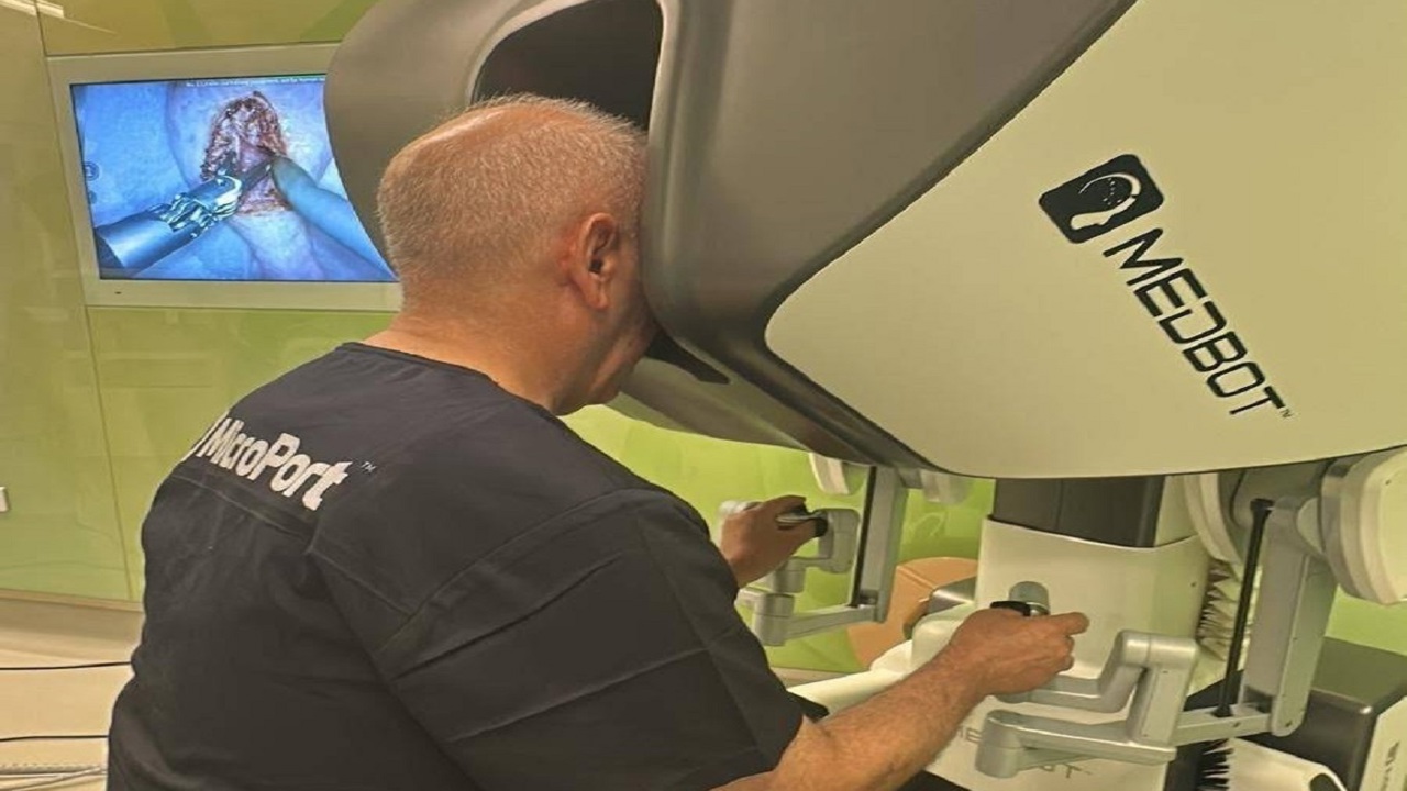 Şanlıurfa'da robotik cerrahi dönemi başlıyor: İlk ameliyatlar yarın yapılacak