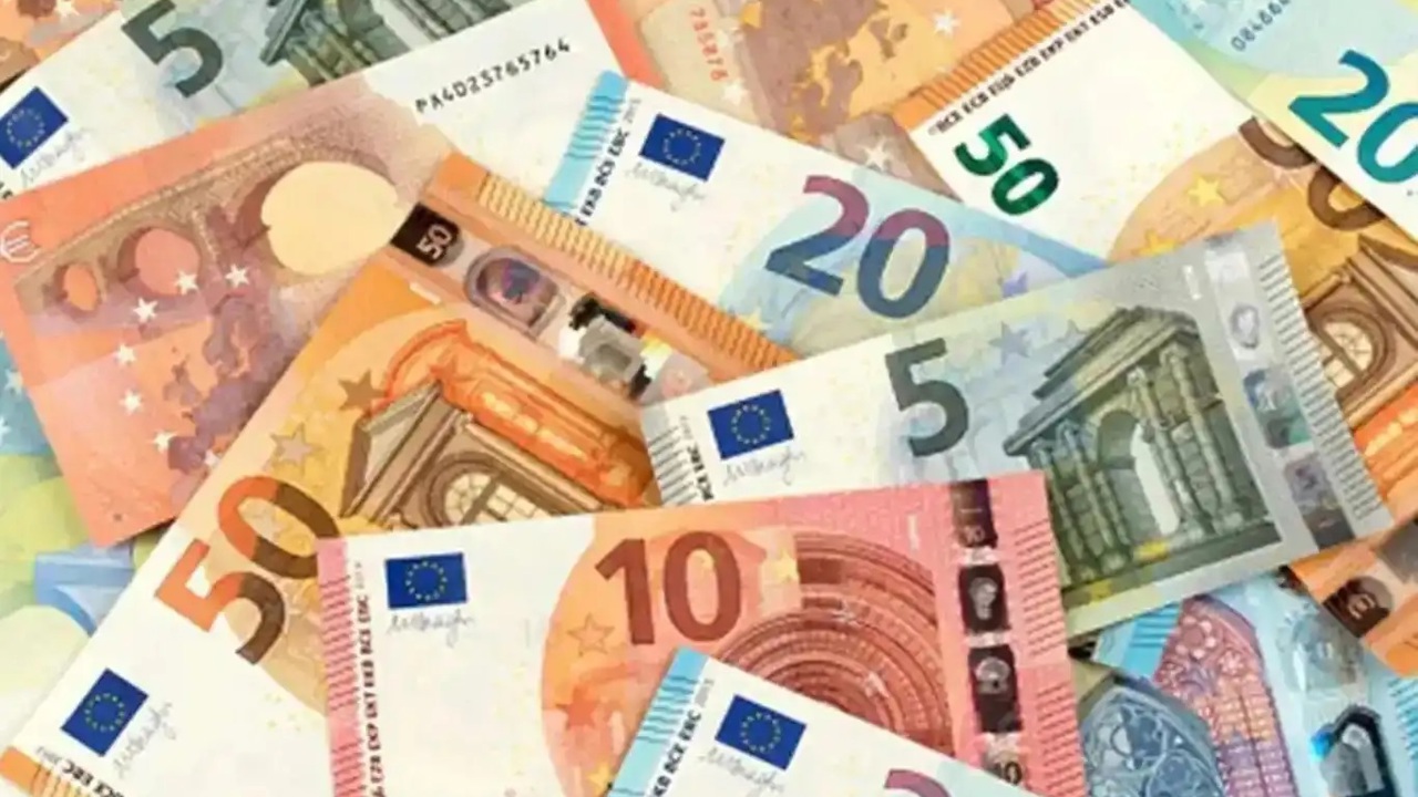 Euro 55,68 lirayı gördü: Kurda yükseliş hızlandı