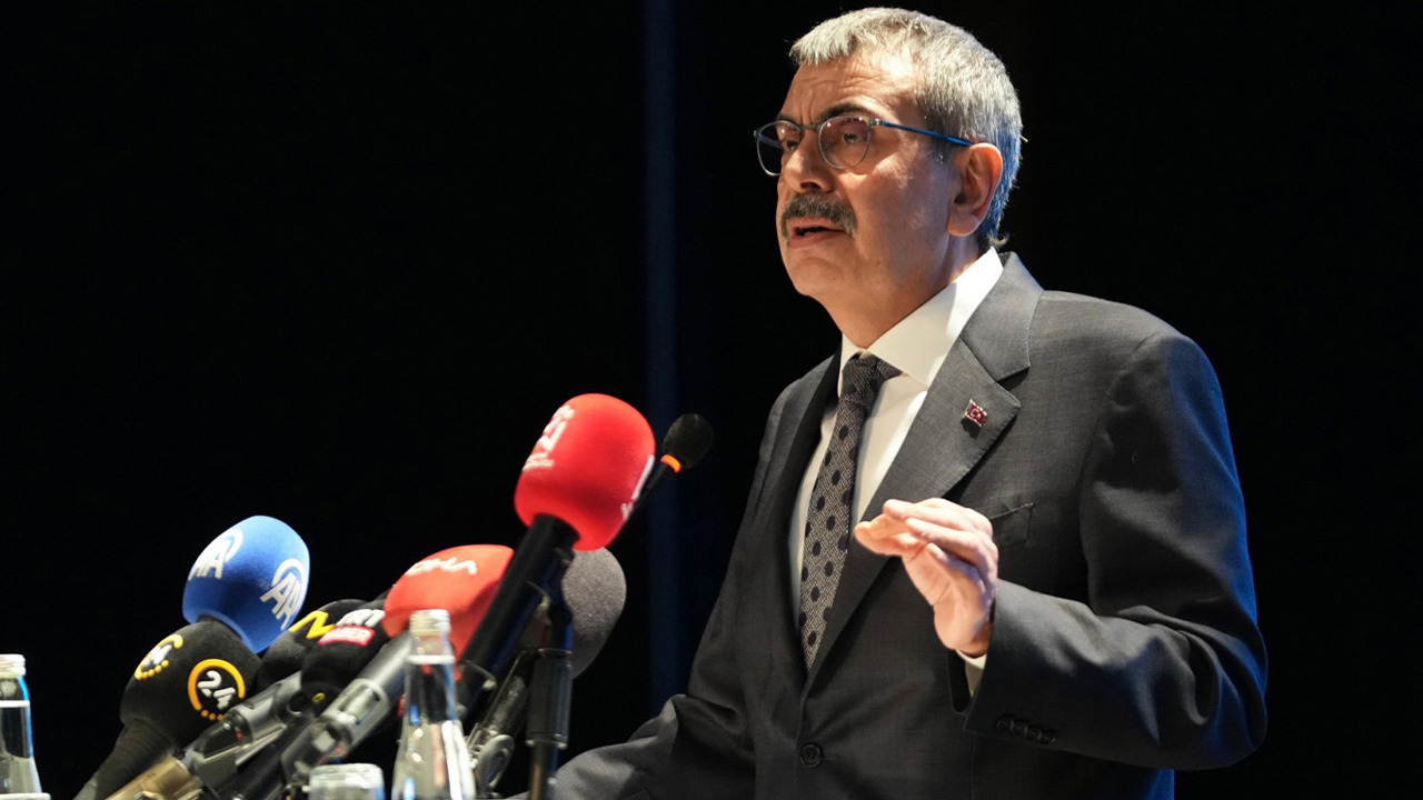 Bakan Tekin: Evlatlarımızın gönlünü hiçbir ekranın insafına terk etmeyeceğiz