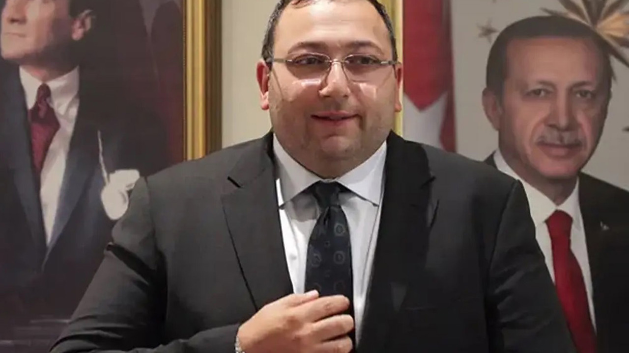 Üsküdar Belediye Başkan Vekili Dündar Ziya Gültekin trafik kazasında hayatını kaybetti
