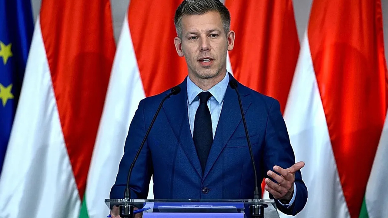 Magyar: ABD'den Rus petrolüne yönelik yaptırım muafiyetinin uzatılmasını istiyoruz