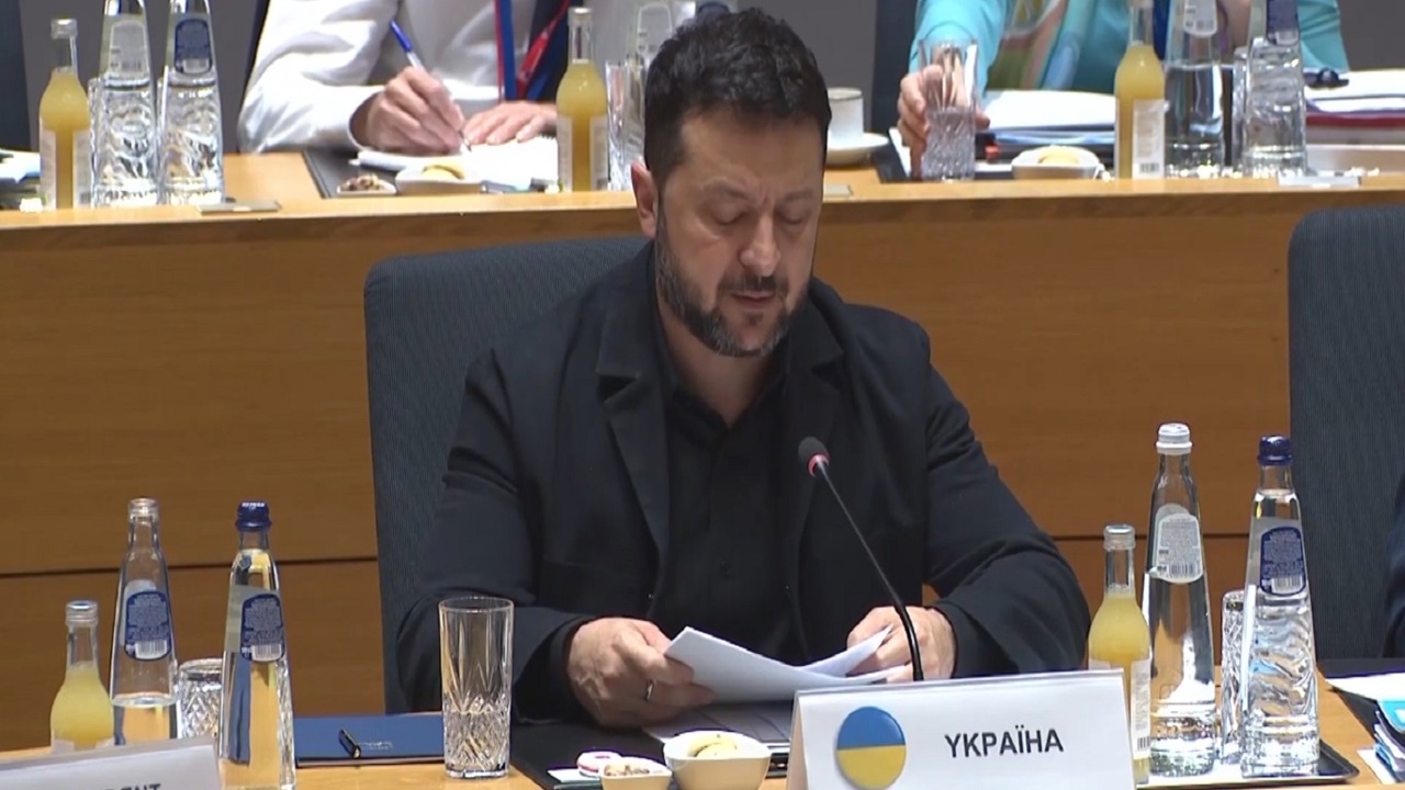 Zelenskiy askıya alınan yaptırımlar sonra yeni yaptırımlar için ABD’ye çağrıda bulundu
