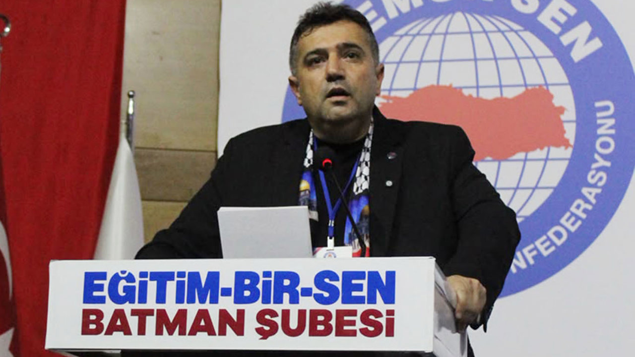 Eğitim-Bir-Sen Batman Şubesinde Şehmuz Önlü yeniden başkan seçildi