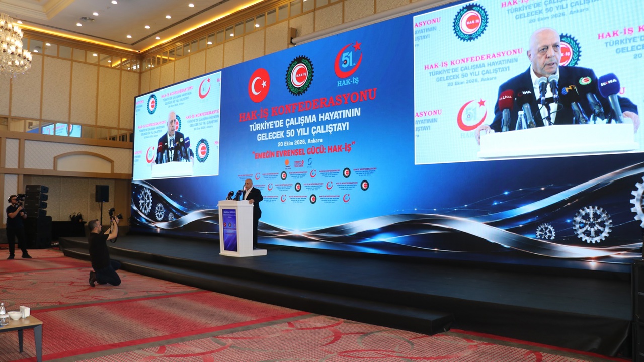 HAK-İŞ çalışma hayatının gelecek 50 yılını masaya yatırdı