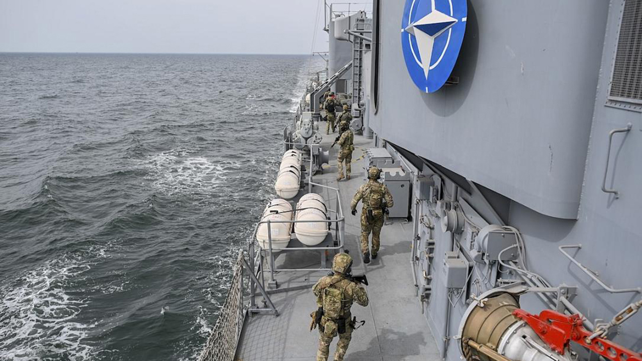 NATO'dan Karadeniz'e askeri takviye kararı