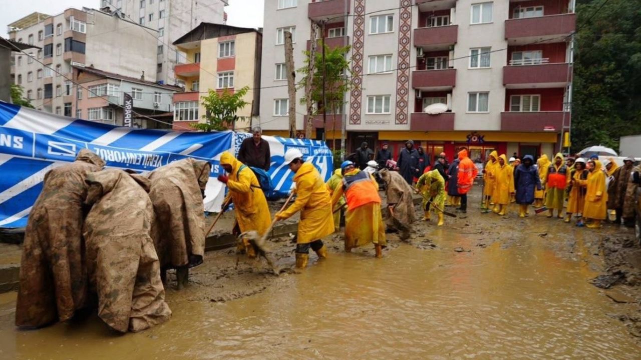 İstanbul'a sel sonrası sağlanan destek 430 milyon liraya ulaştı