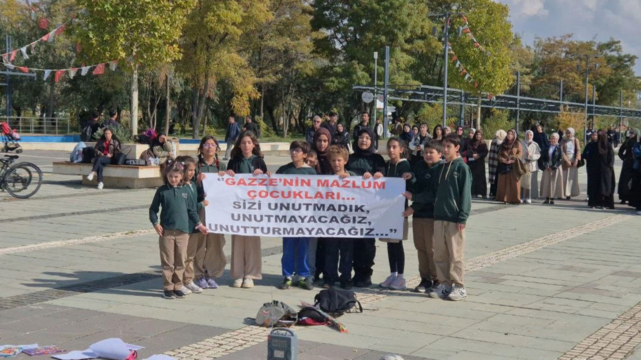 Gazze’de yarım kalan hayaller sahneye taşındı