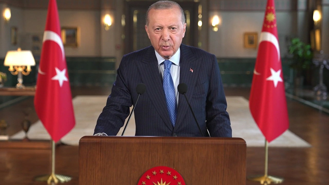 Cumhurbaşkanı Erdoğan: Diplomasi için mutlaka bir kapı olduğuna inanıyoruz