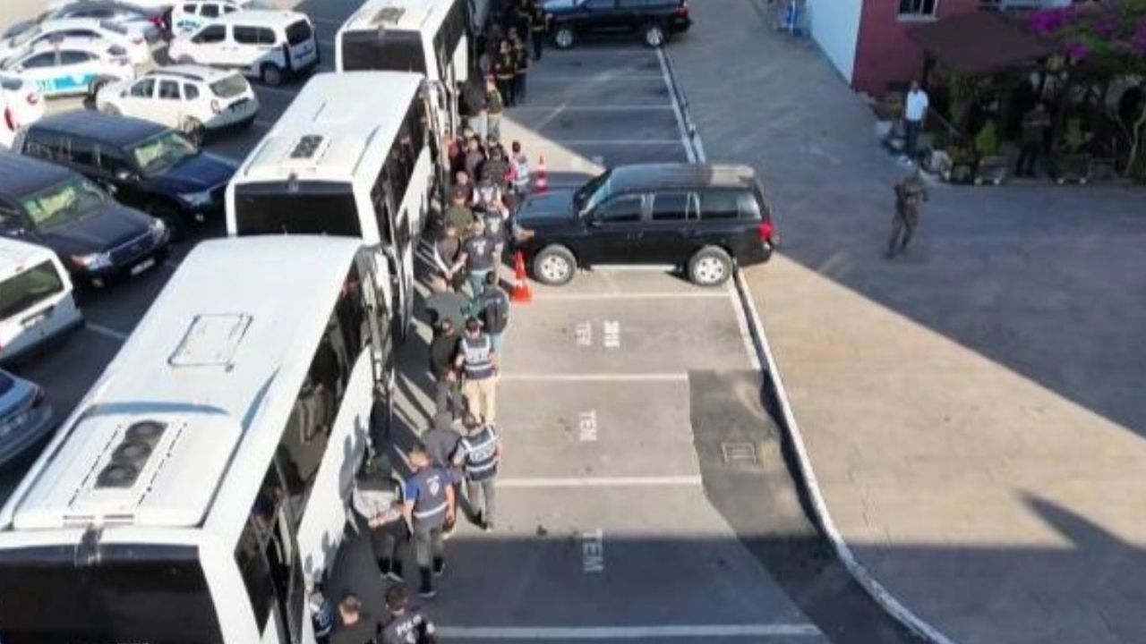 Kurgulanmış trafik kazalarıyla haksız kazanç sağlama soruşturmasında 58 tutuklama