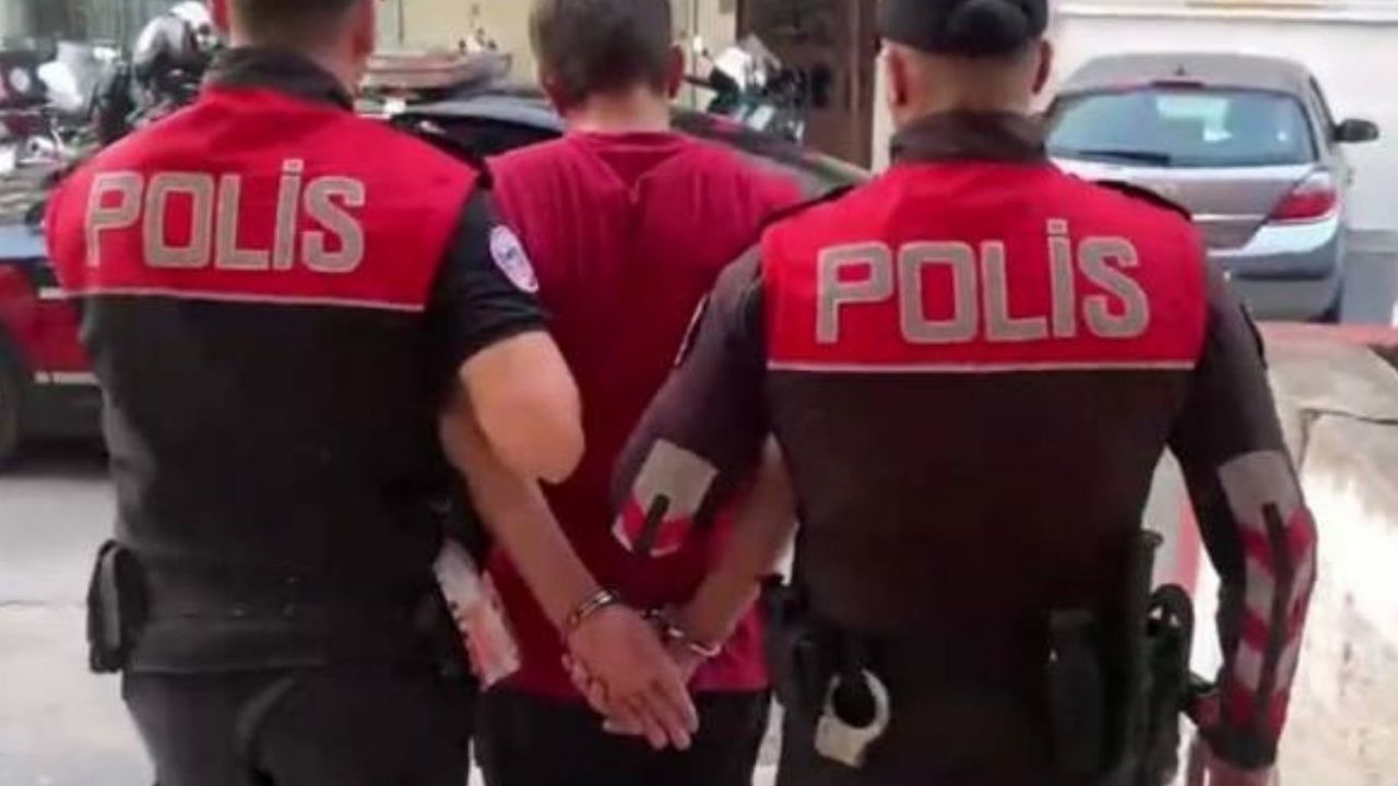 Mersin'de uyuşturucu ve ruhsatsız silahla yakalanan şüpheli tutuklandı