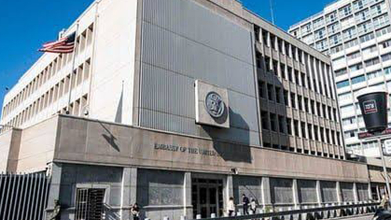 ABD, Orta Doğu'daki elçiliklerinde personel azaltıyor