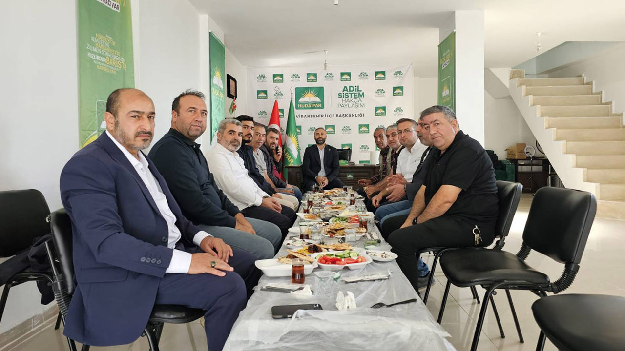 HÜDA PAR Viranşehir İlçe Başkanı Tekin basın mensuplarıyla buluştu